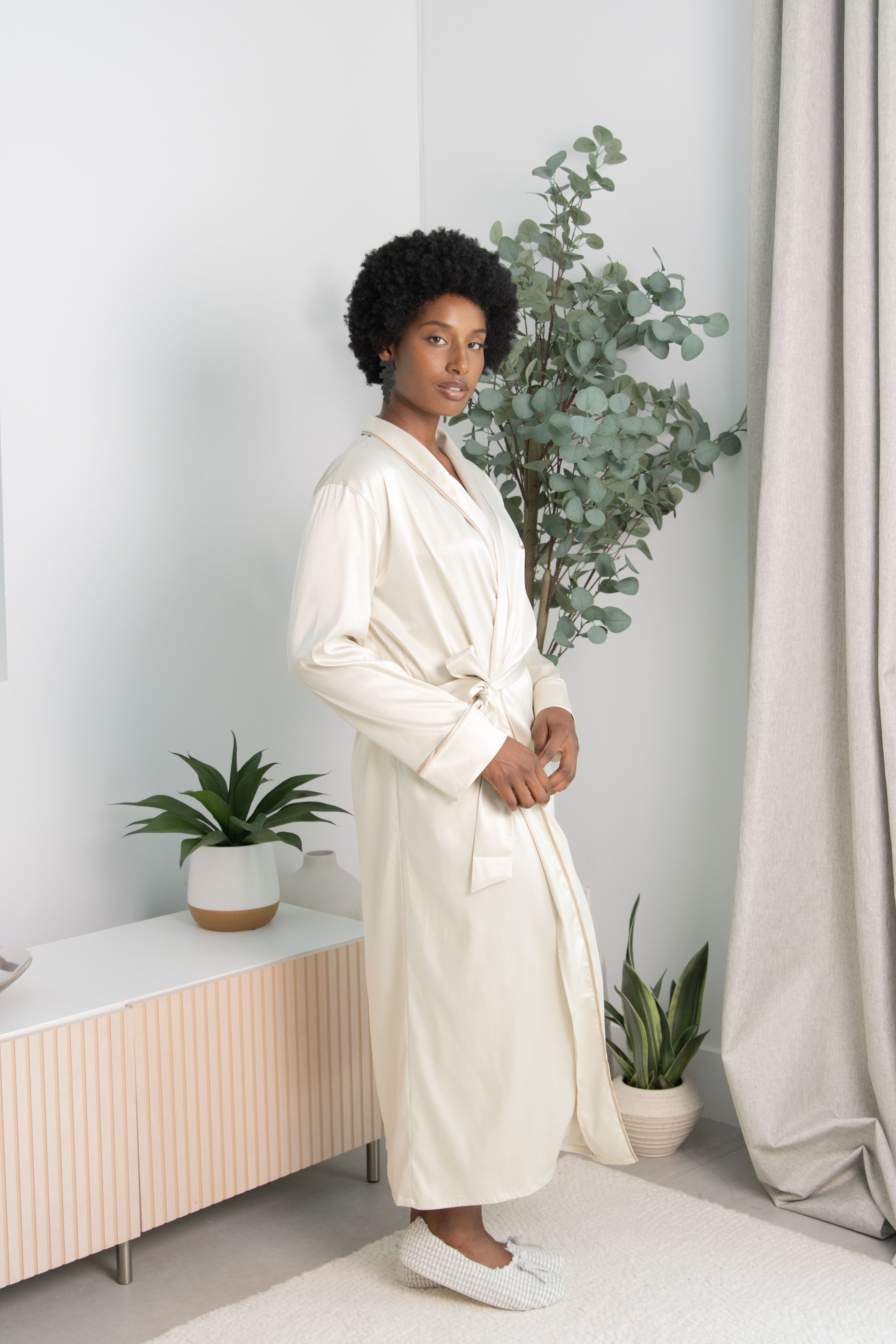 The Noelle Luxe Robe